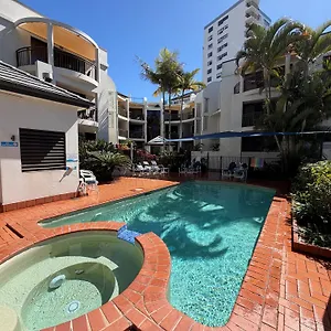 Aparthotel Burleigh On The